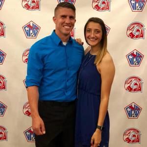 Meet your Posher, Elena